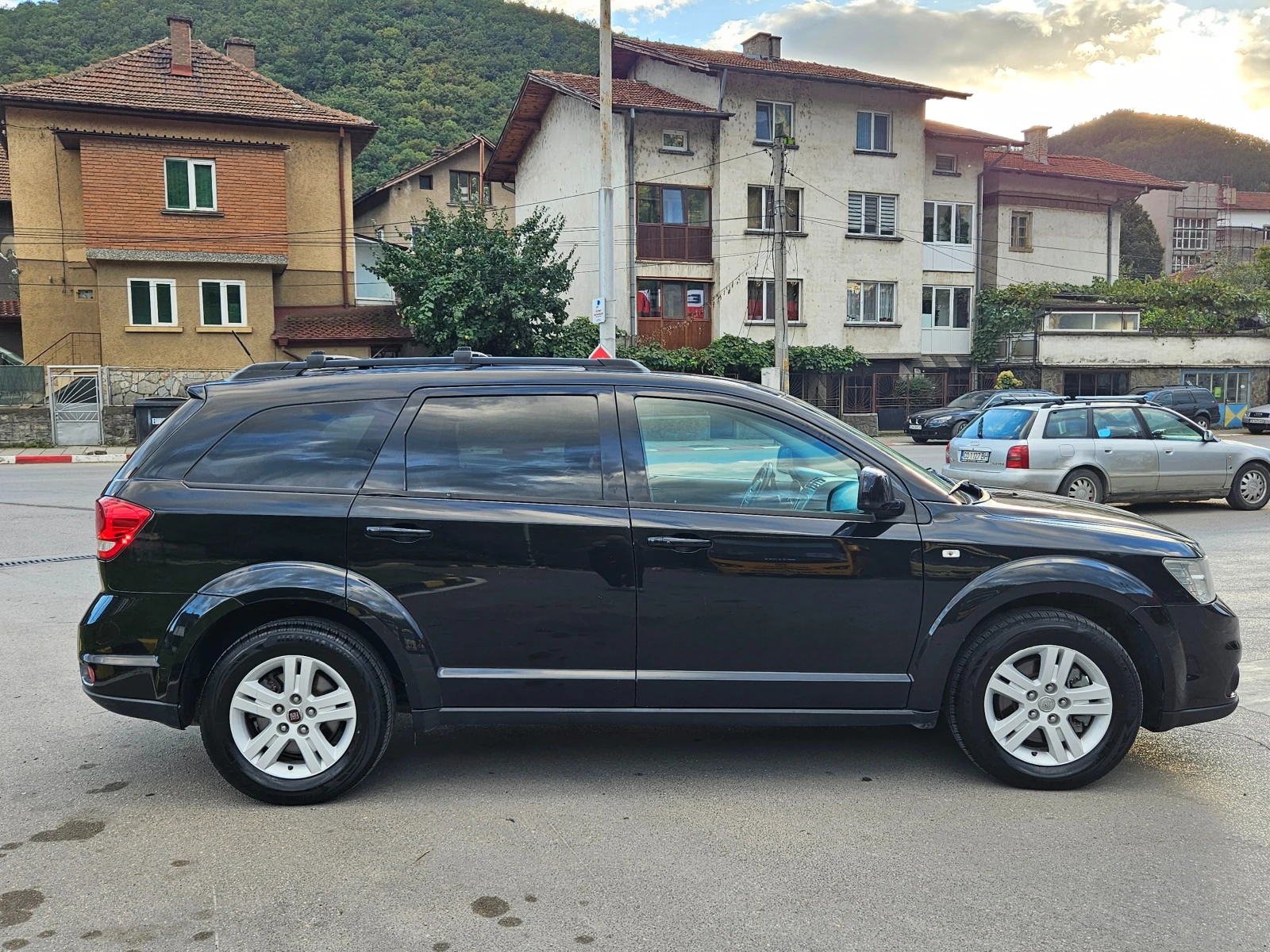 Fiat Freemont 2.0 AWD/Avtomat/7mesta - изображение 6