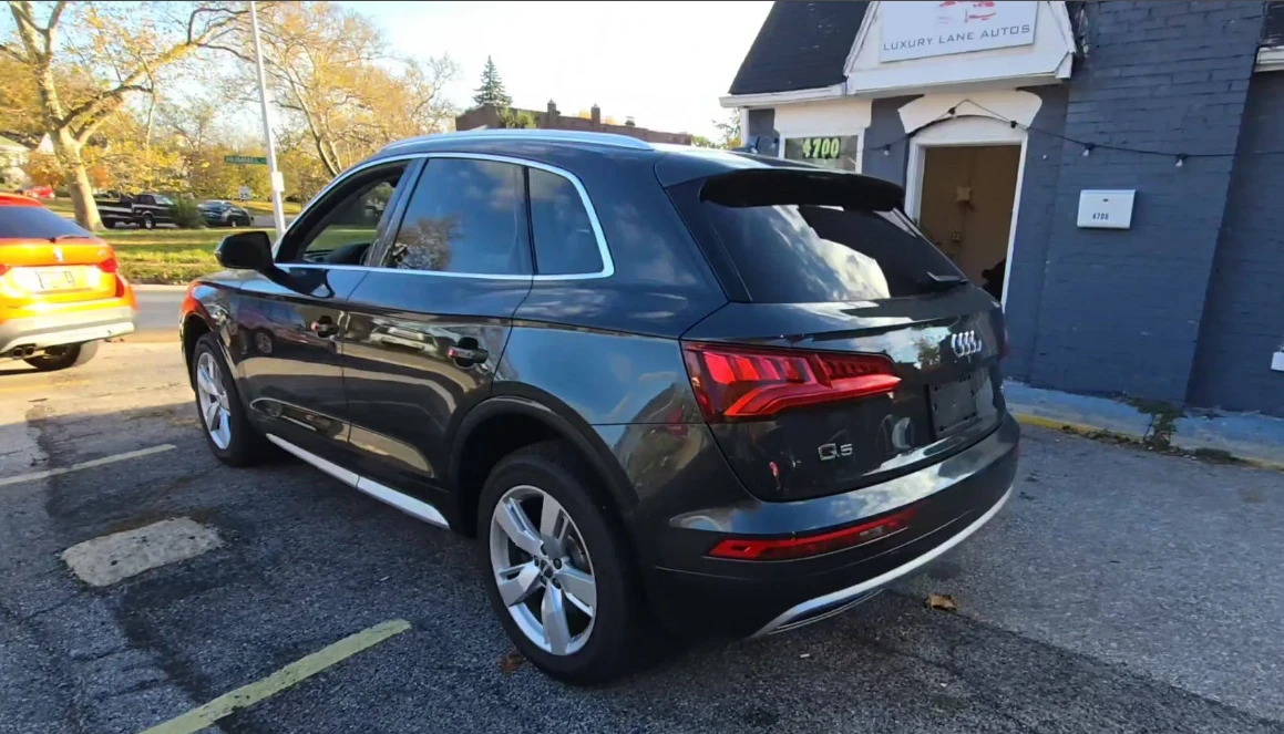 Audi Q5 PREMIUM PLUS 2.0T 110ХИЛ. КМ - изображение 4