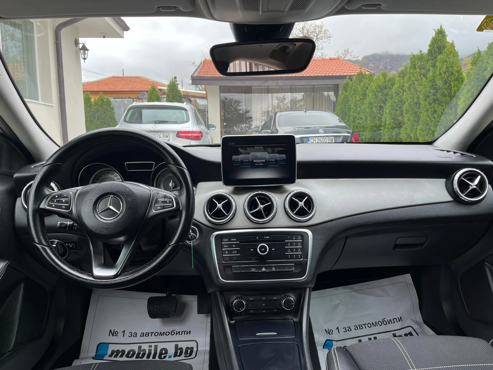 Mercedes-Benz GLA 200 2.0 CDI  AVTO KOJA - изображение 10
