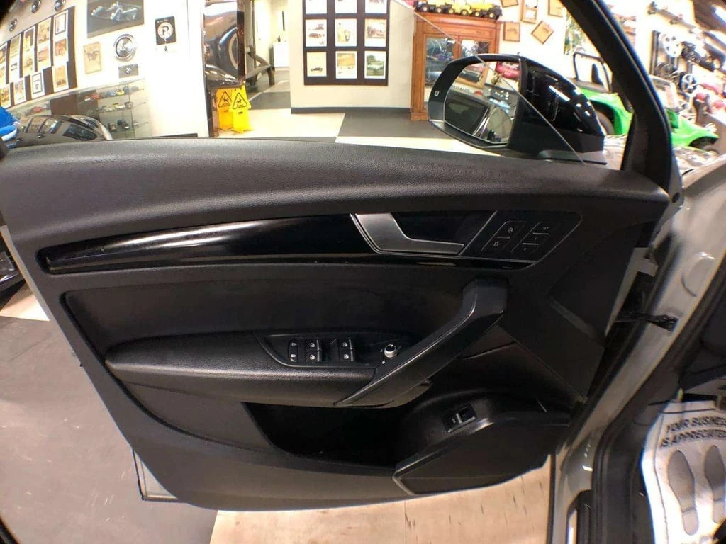 Audi Q5 * S Line quattro Premium Plus * CARFAX * ���� �� � | Mobile.bg � ����������� 17