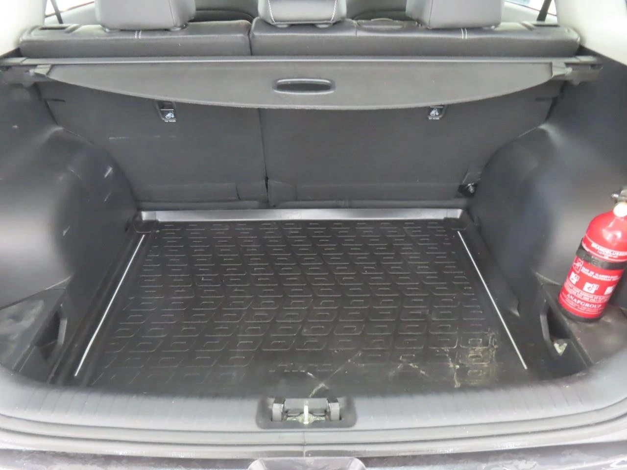 Kia Niro 65KWh DYNAMIC LINE/KIA CONNECT/SOH100% СЕРТИФИКАТ, снимка 10 - Автомобили и джипове - 53733242