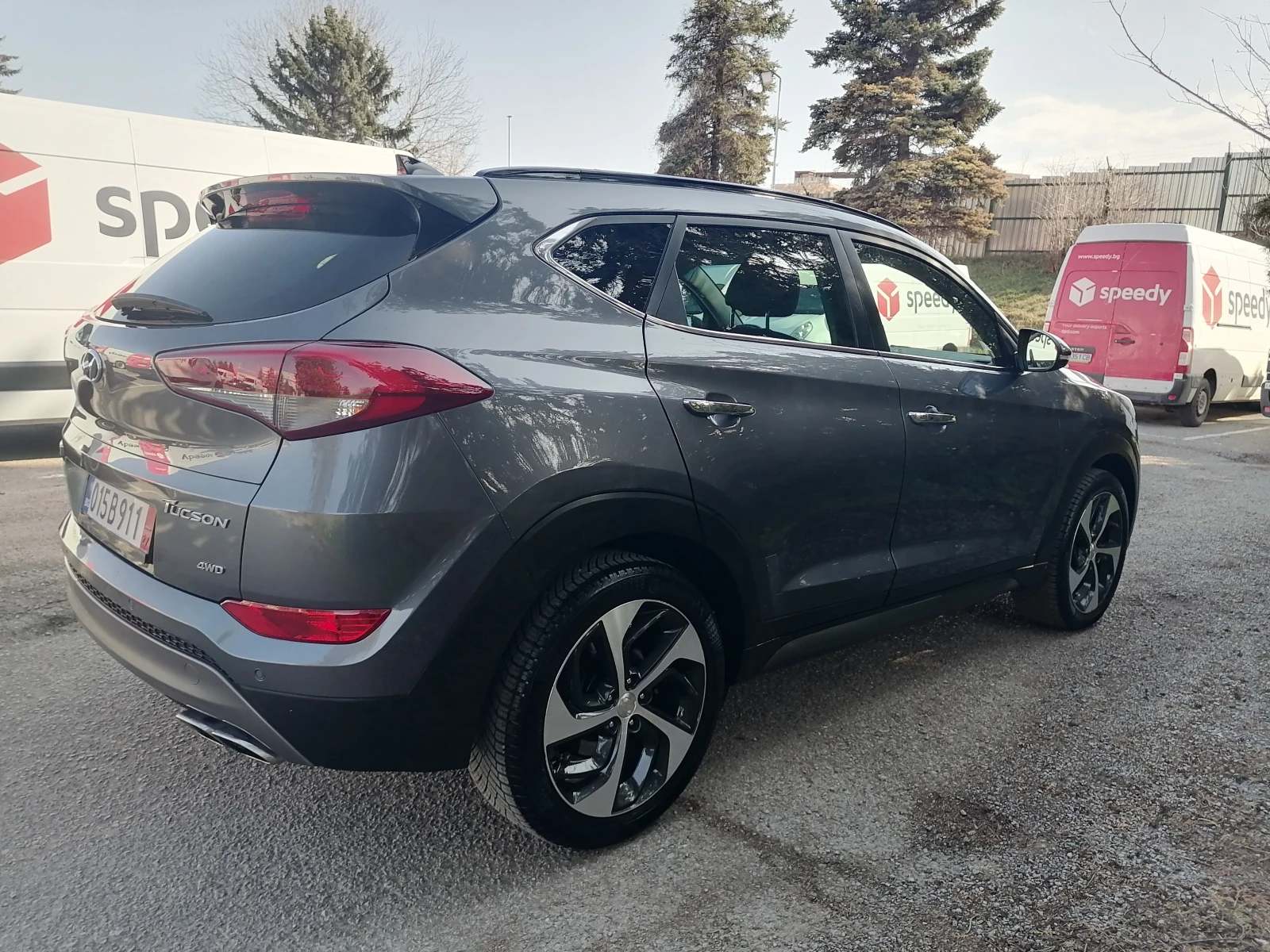 Hyundai Tucson 2.0 CRDI 4X4 - изображение 7