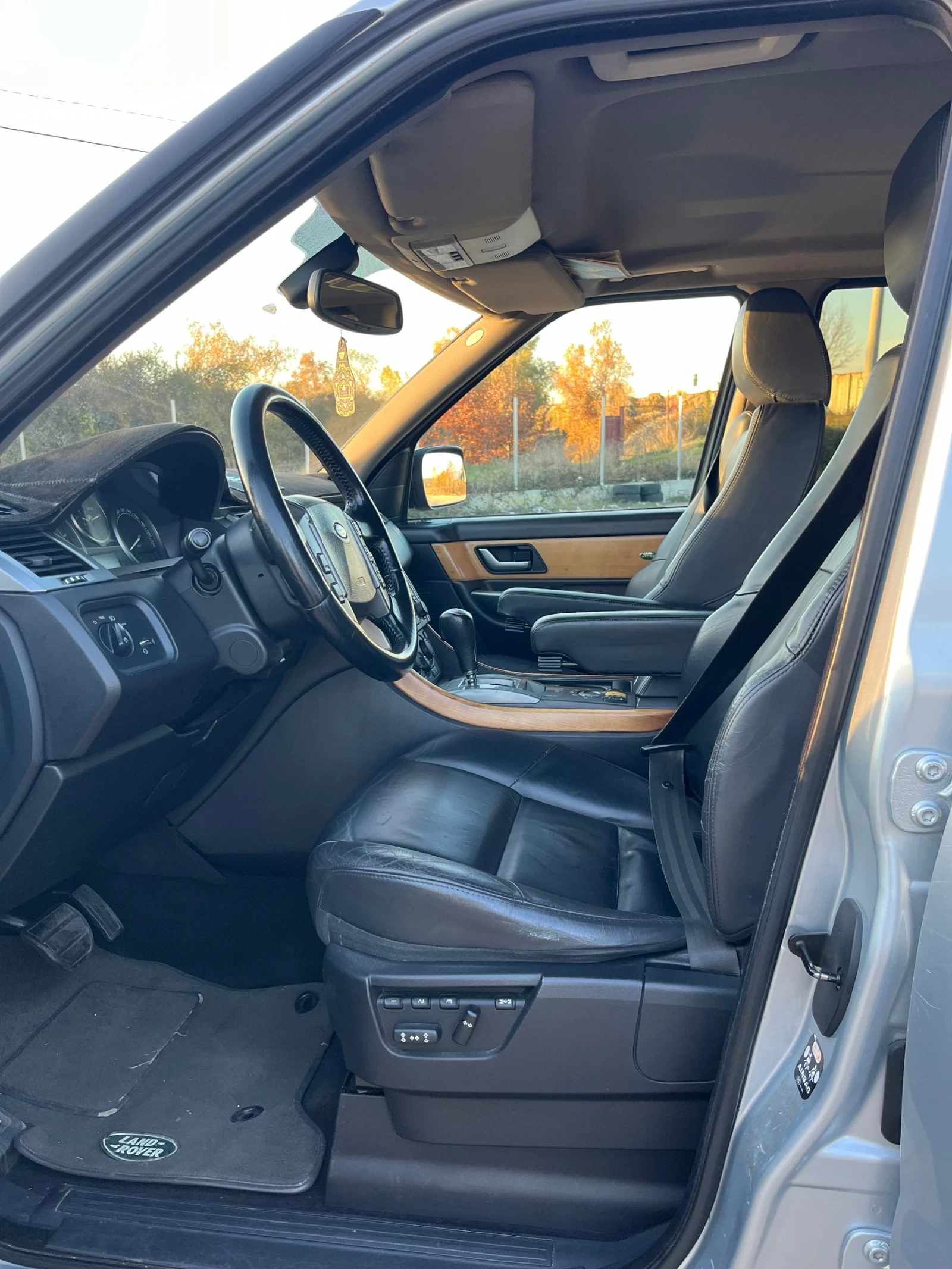 Land Rover Range Rover Sport HSE 2.7 diesel , снимка 9 - Автомобили и джипове - 53833716