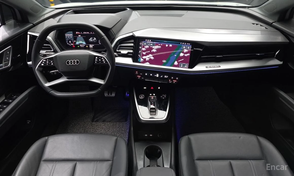 Audi Q4 PREMIUM, снимка 8 - Автомобили и джипове - 54072034