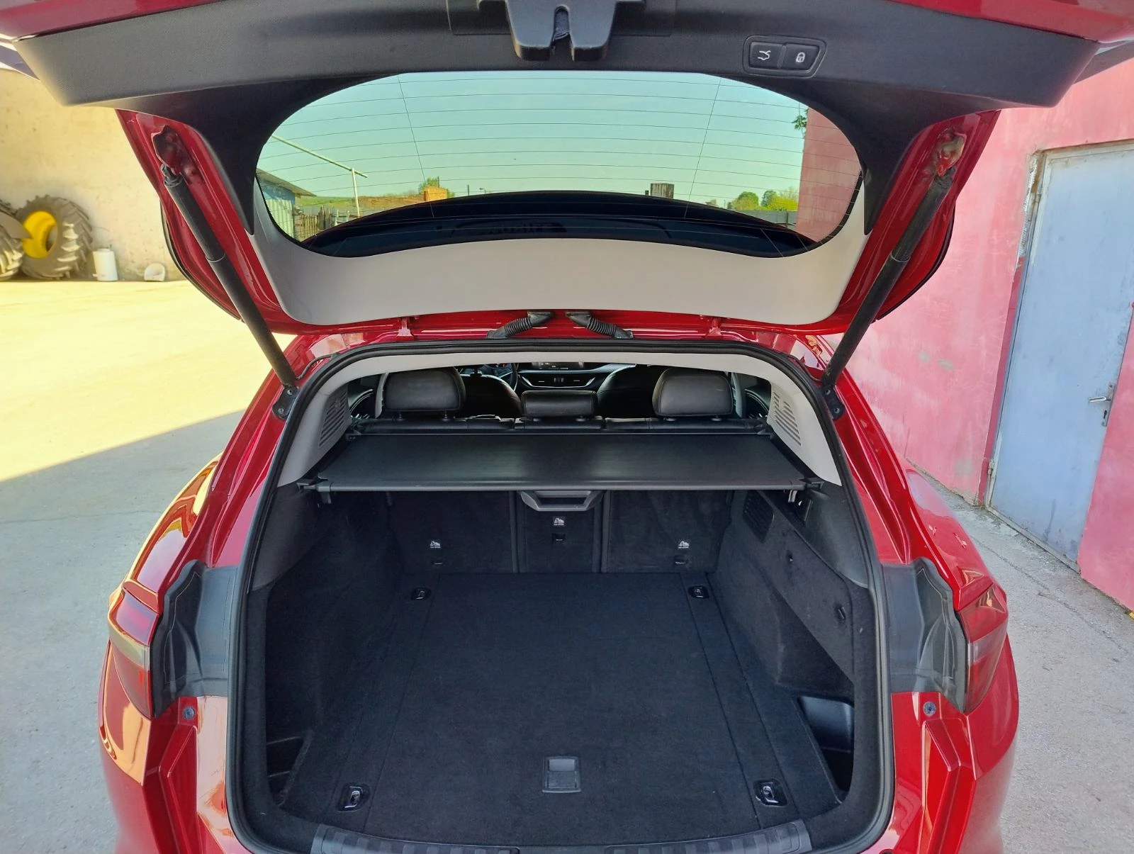 Alfa Romeo Stelvio 2.0  280, снимка 16 - Автомобили и джипове - 54343259