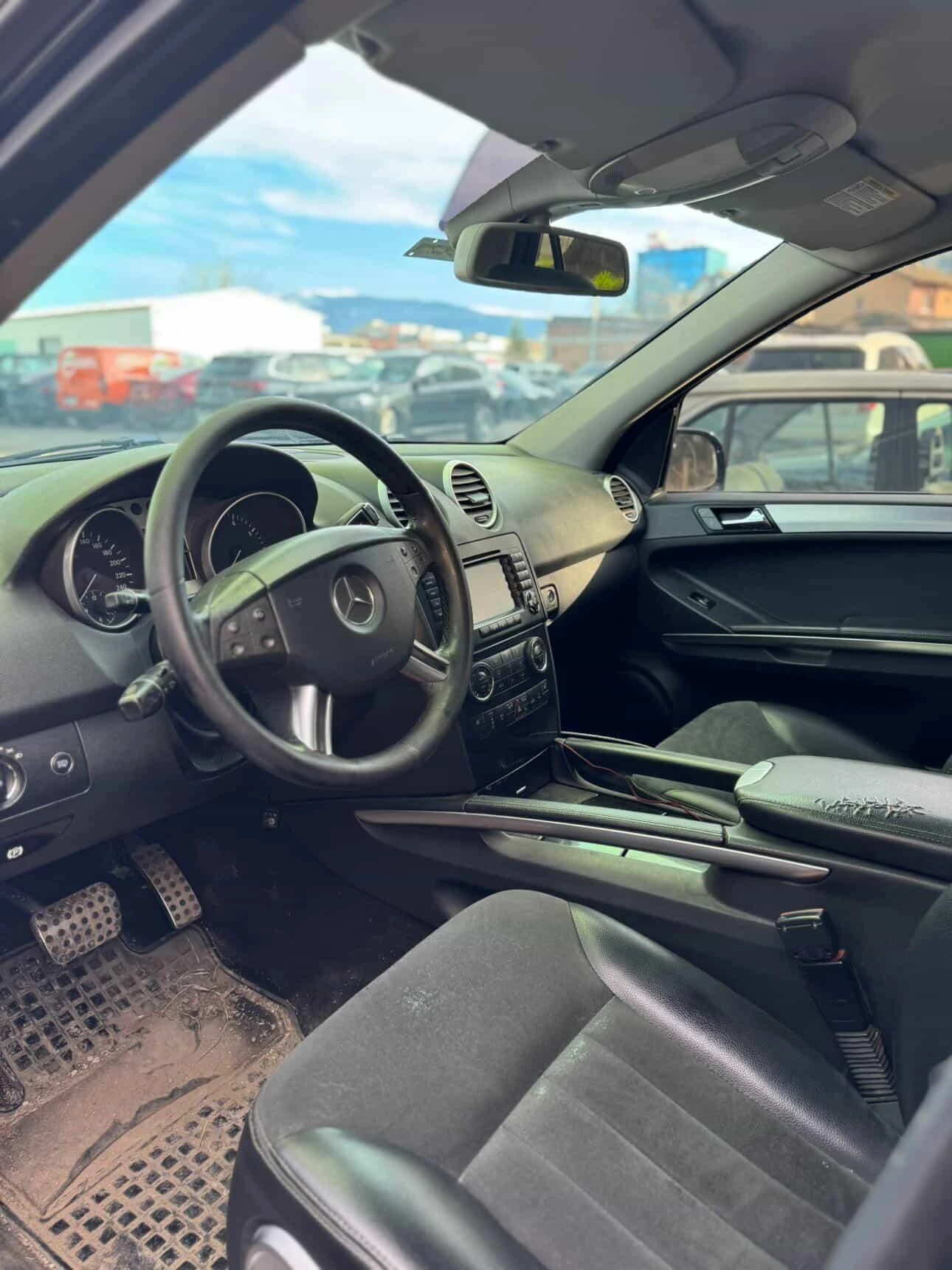 Mercedes-Benz ML 350, снимка 6 - Автомобили и джипове - 54527143