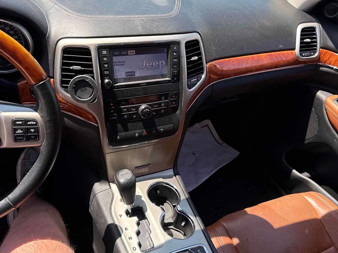 Jeep Grand cherokee | Overland | DISTRONIC | ОБДУХВАНЕ | ПАНОРАМА | , снимка 9 - Автомобили и джипове - 54755500