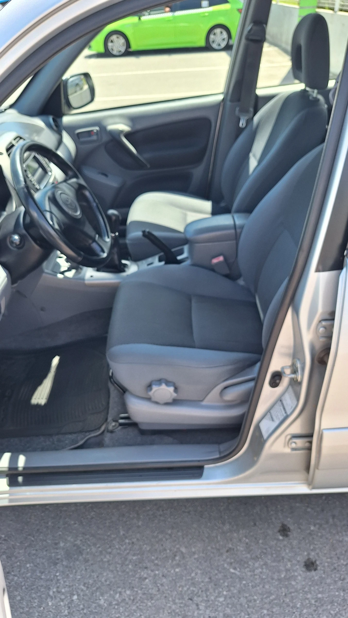 Toyota Rav4 | Mobile.bg � ����������� 7