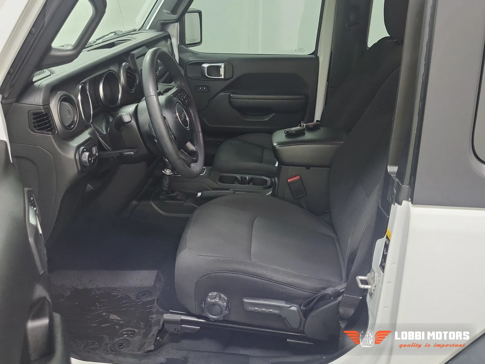 Jeep Wrangler, снимка 5 - Автомобили и джипове - 55928368