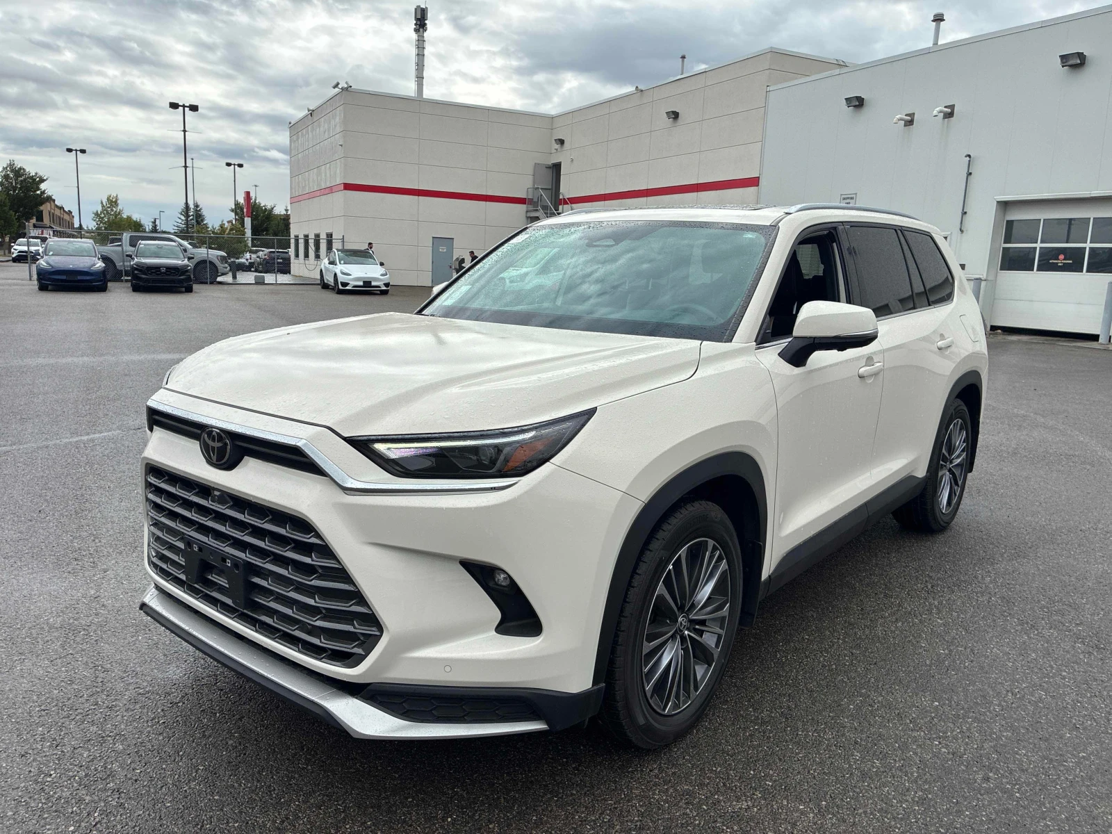 Toyota Highlander Hybrid Platinum / 360 / jbl / Обдухване 