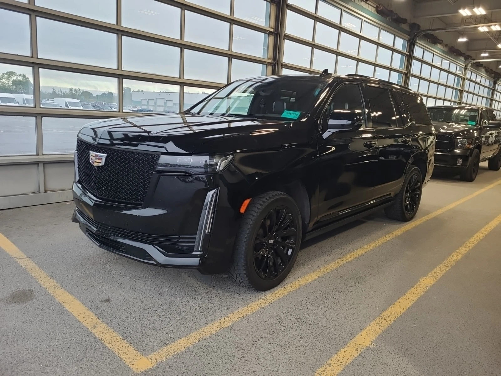 Cadillac Escalade * SPORT PLATINUM * АВТОКРЕДИТ БЕЗ ПЪРВОНАЧАЛНА