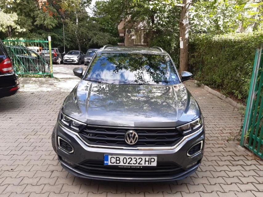 VW T-Roc 1.5TSI R-Line, снимка 2 - Автомобили и джипове - 56059638
