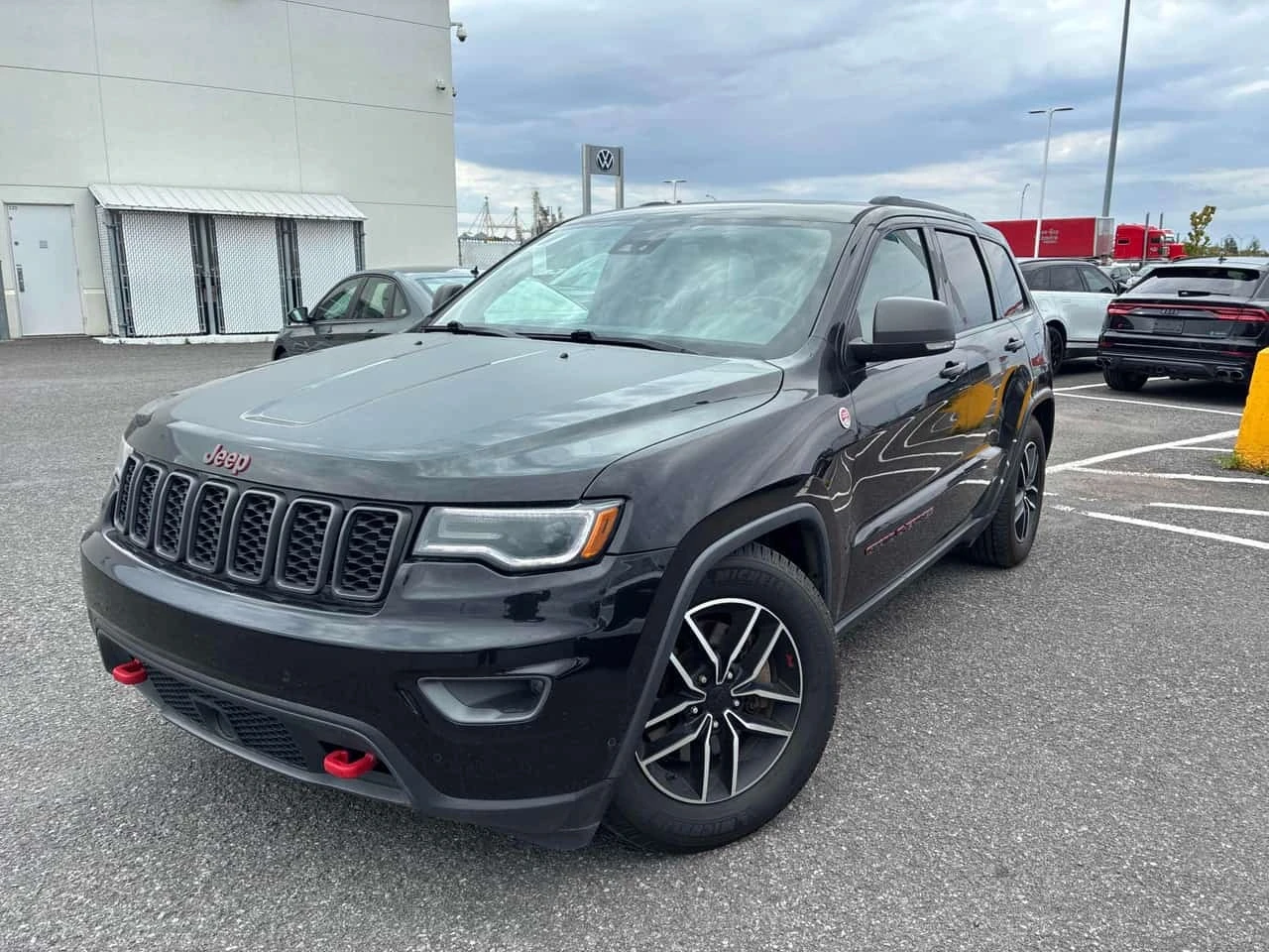 Jeep Grand cherokee / TRAILHAWK / ОТ ПРЕДСТАВИТЕЛСТВО / АВТОКРЕДИТ