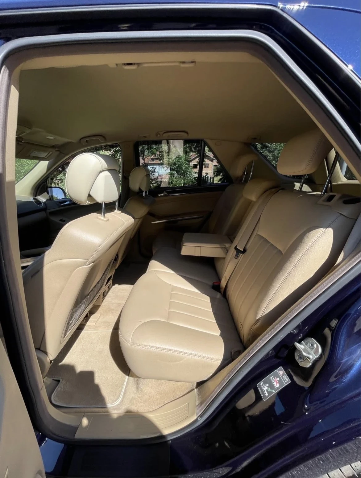 Mercedes-Benz ML 320, снимка 6 - Автомобили и джипове - 56538595