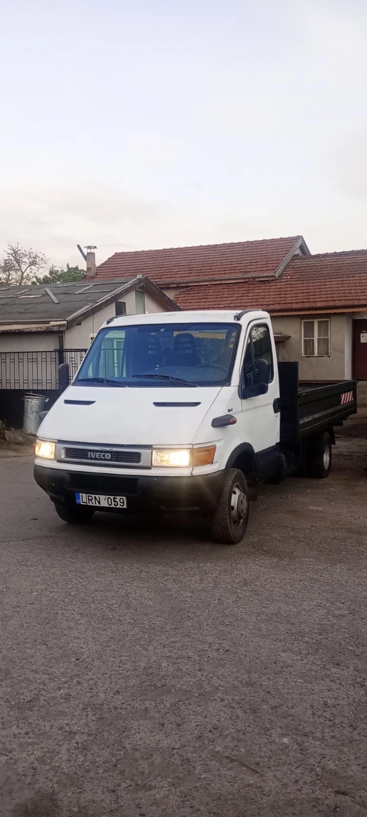 Iveco Daily, снимка 3 - Бусове и автобуси - 54478027