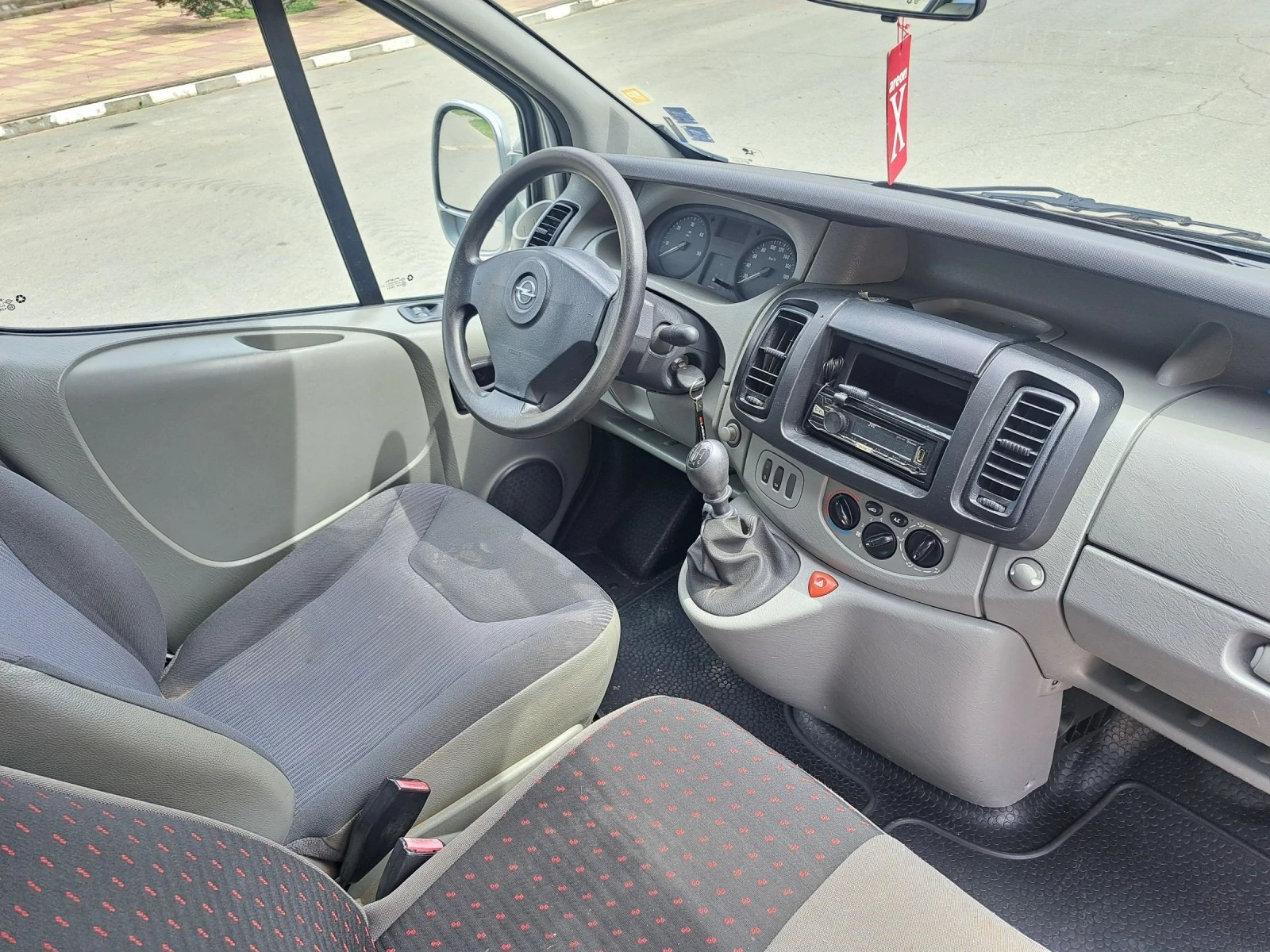 Opel Vivaro 2.0 MAXI KLIMA  - изображение 10