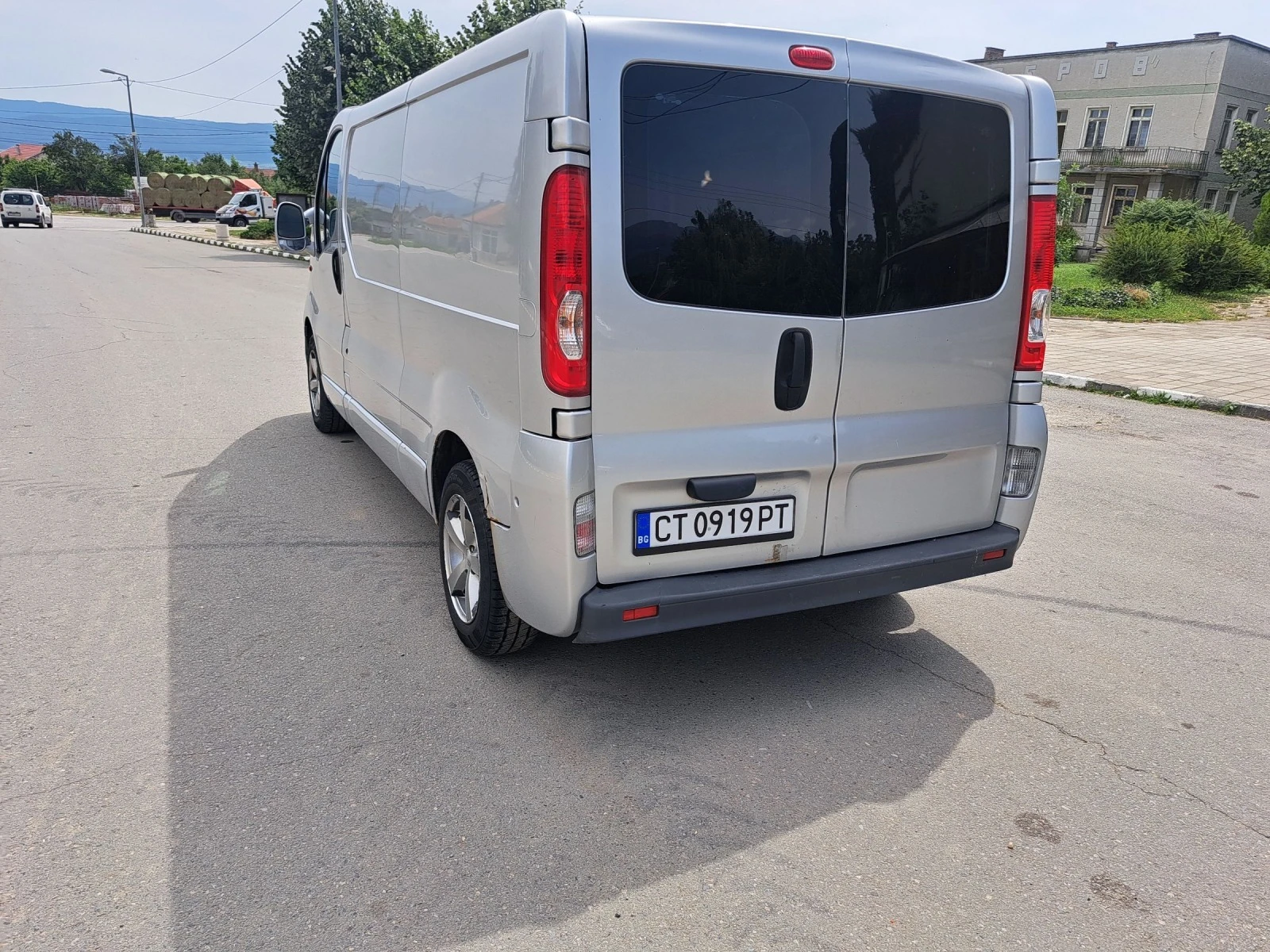 Opel Vivaro 2.0 MAXI KLIMA  - изображение 5