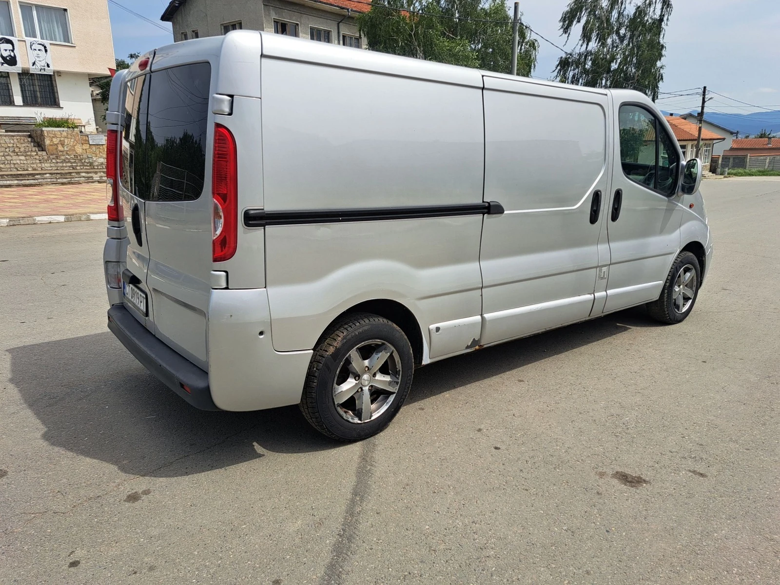 Opel Vivaro 2.0 MAXI KLIMA  - изображение 7