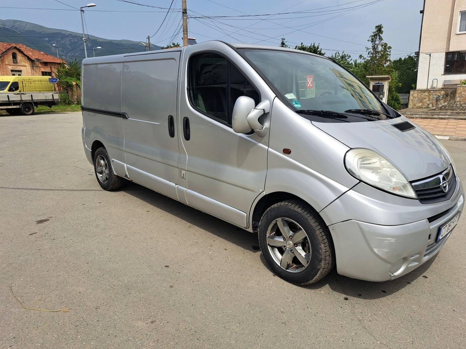 Opel Vivaro 2.0 MAXI KLIMA  - изображение 3