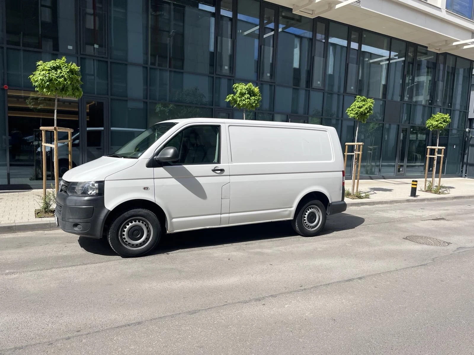 VW Transporter Товарен, снимка 4 - Бусове и автобуси - 54662883