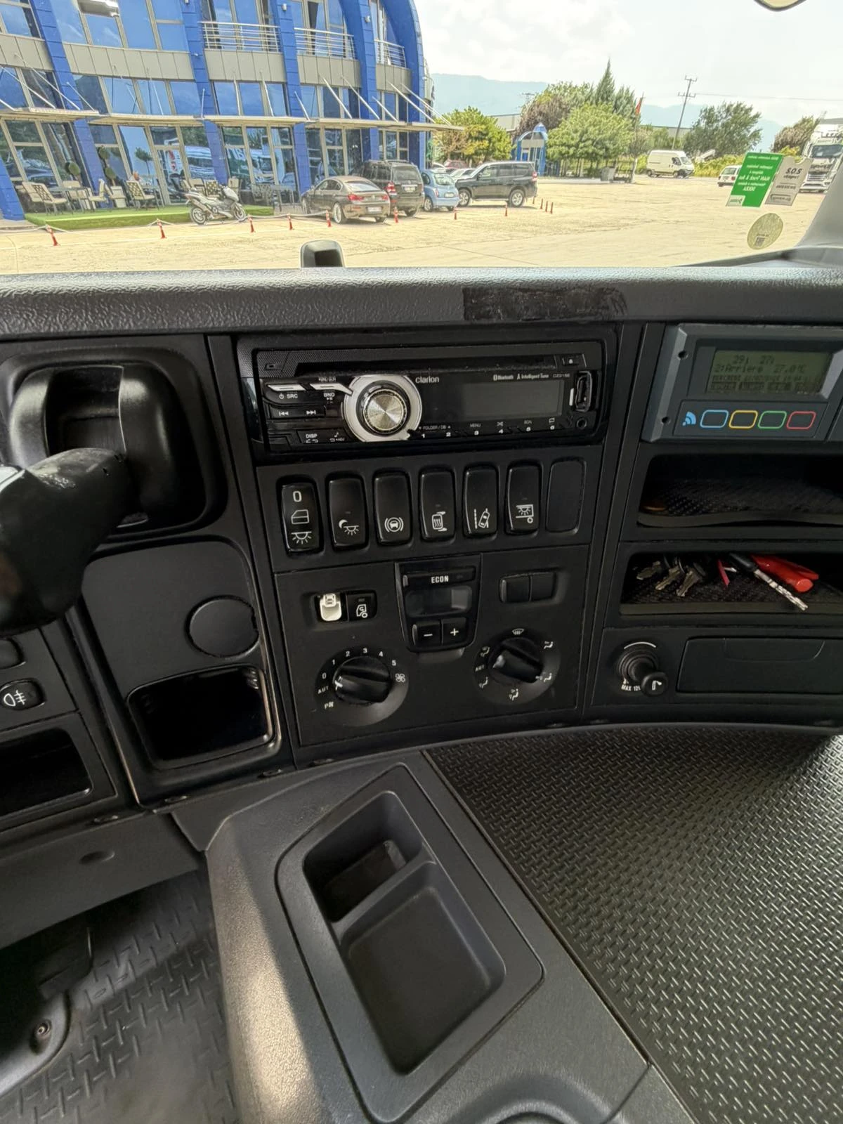 Scania P 250 хладилен, снимка 9 - Камиони - 55612690