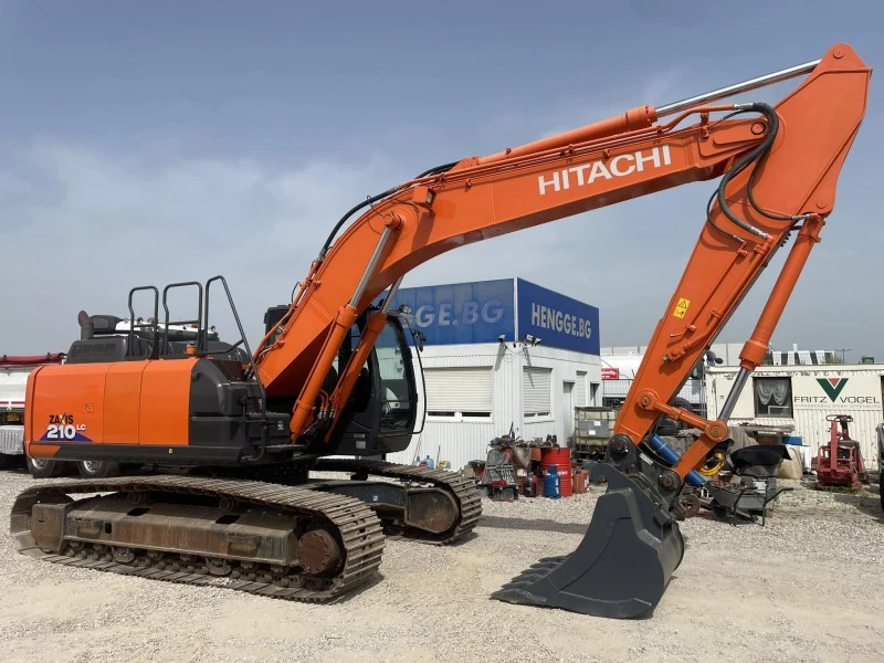 Багер Hitachi ZX 210 LC-6, снимка 13 - Индустриална техника - 45302340