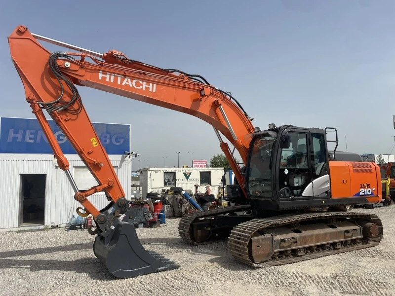 Багер Hitachi ZX 210 LC-6, снимка 6 - Индустриална техника - 45302340