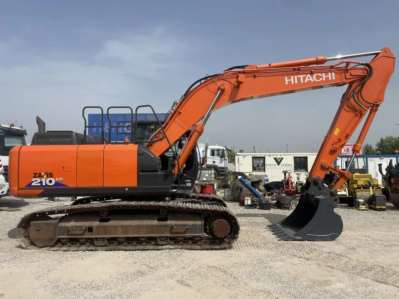 Багер Hitachi ZX 210 LC-6, снимка 10 - Индустриална техника - 45302340