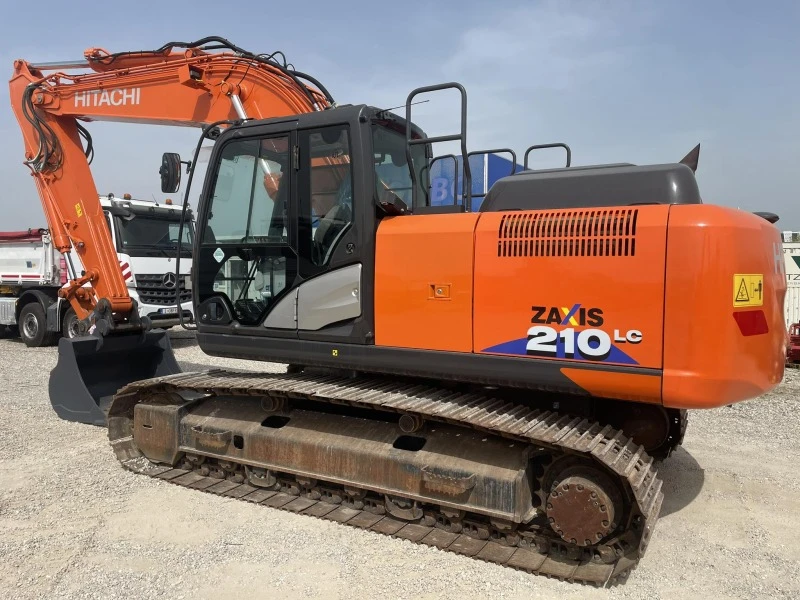 Багер Hitachi ZX 210 LC-6, снимка 15 - Индустриална техника - 45302340