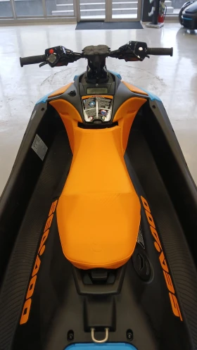 Джет Bombardier Sea Doo Spark Trixx 90, снимка 9