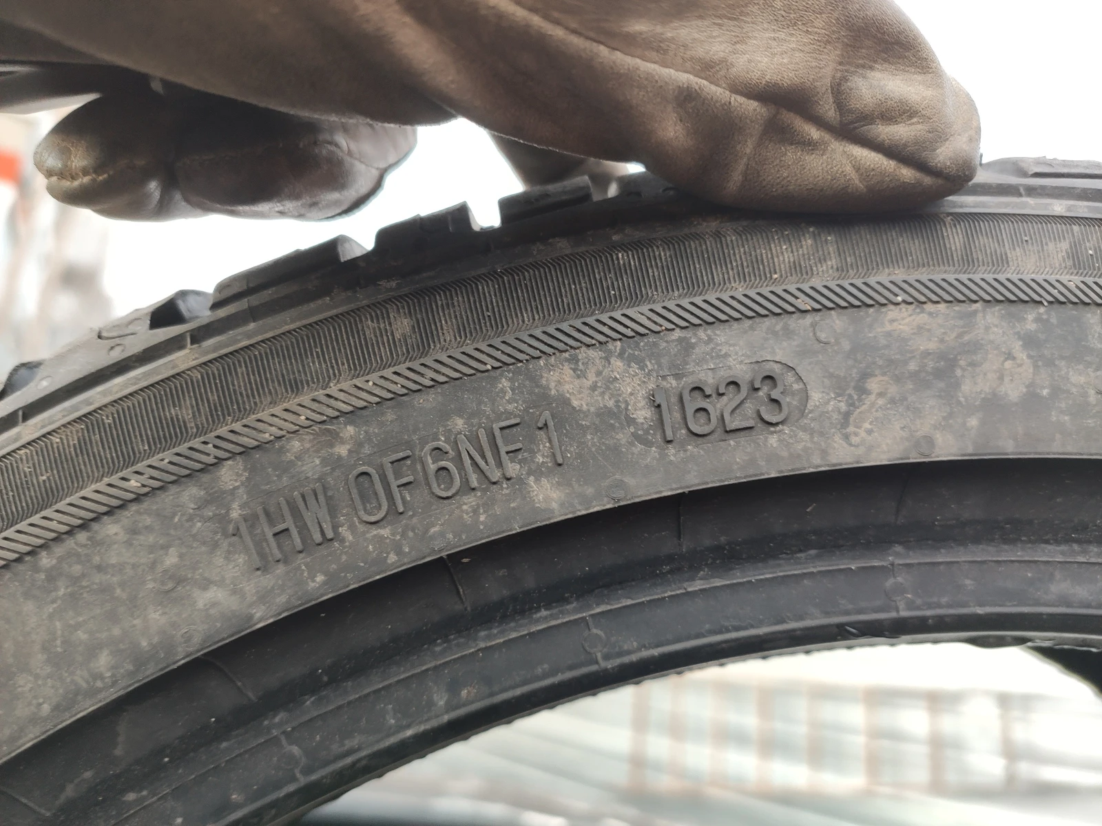 Гуми Всесезонни 195/45R17, снимка 11 - Гуми и джанти - 54734733