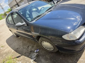 Renault Megane 1600, снимка 12