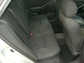 Toyota Avensis 2.0d, снимка 12