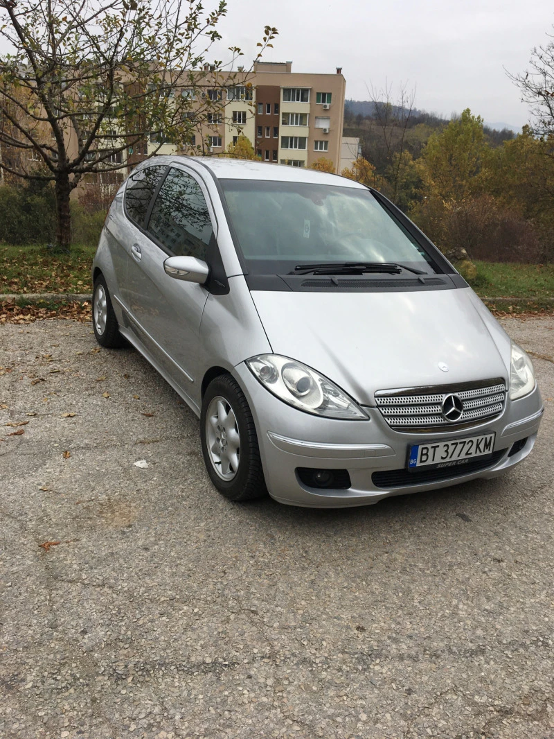 Mercedes-Benz A 180, снимка 2 - Автомобили и джипове - 46573654