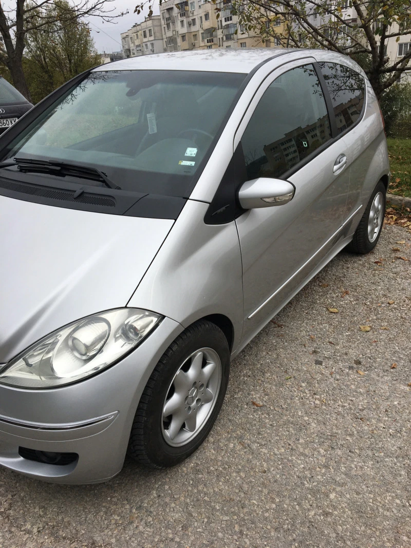 Mercedes-Benz A 180, снимка 5 - Автомобили и джипове - 46573654