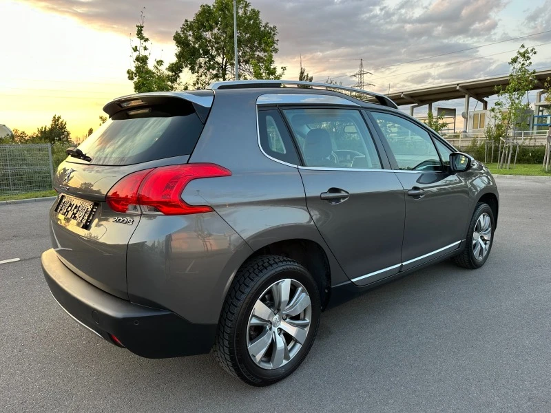 Peugeot 2008 1.2i* ALLURE* 81000км* , снимка 4 - Автомобили и джипове - 47777332