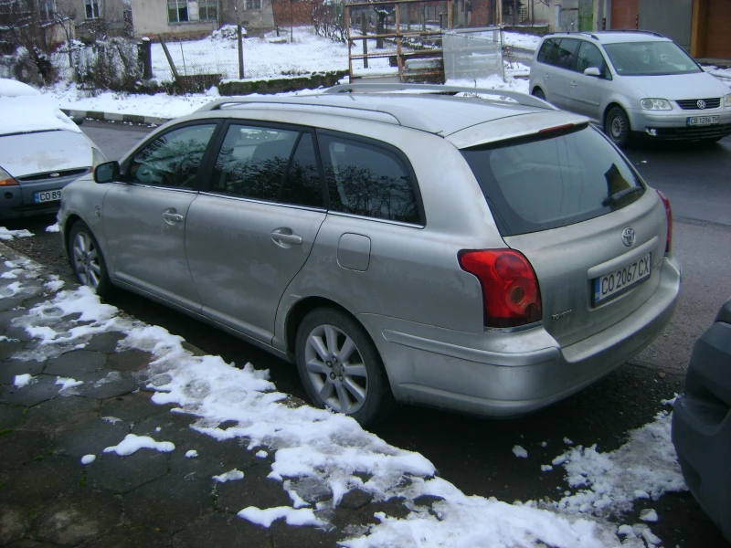 Toyota Avensis 2.0d, снимка 4 - Автомобили и джипове - 48658998