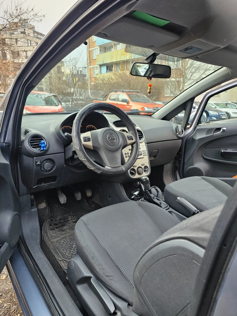 Opel Corsa, снимка 5 - Автомобили и джипове - 48886310