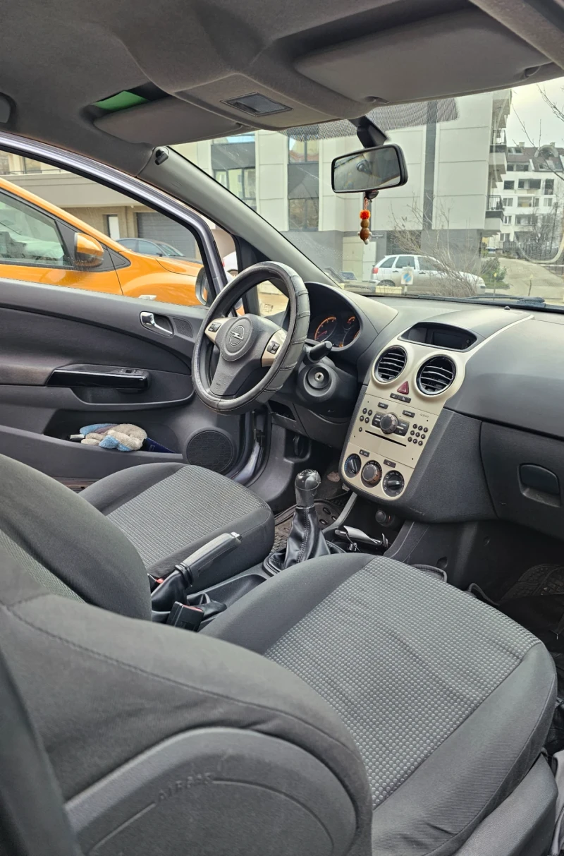 Opel Corsa, снимка 9 - Автомобили и джипове - 48886310