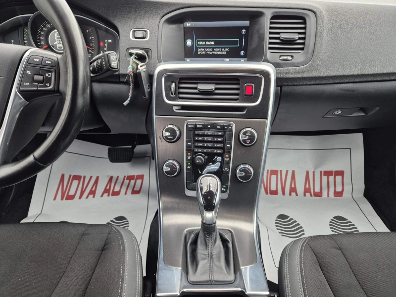 Volvo V60 2.0D-163кс-AUTOMATIC-FACE LIFT, снимка 10 - Автомобили и джипове - 52891599