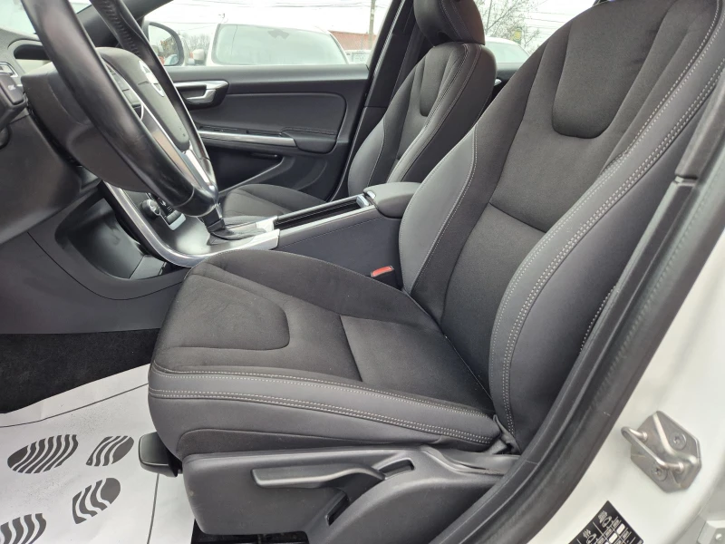 Volvo V60 2.0D-163кс-AUTOMATIC-FACE LIFT, снимка 7 - Автомобили и джипове - 52891599