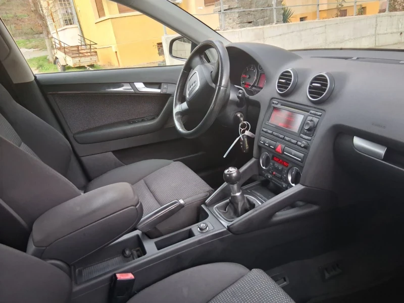 Audi A3, снимка 2 - Автомобили и джипове - 53010570