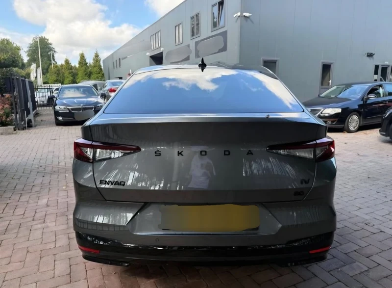 Skoda Enyaq Coupe iV 80 Sportline, снимка 8 - Автомобили и джипове - 53043713