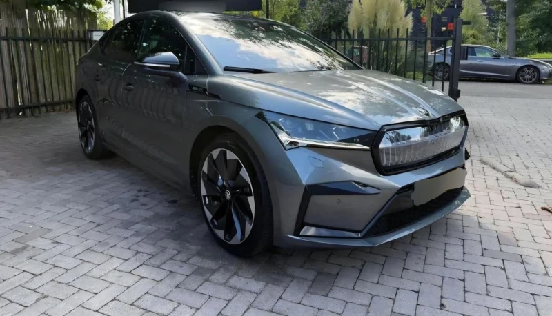 Skoda Enyaq Coupe iV 80 Sportline, снимка 4 - Автомобили и джипове - 53043713