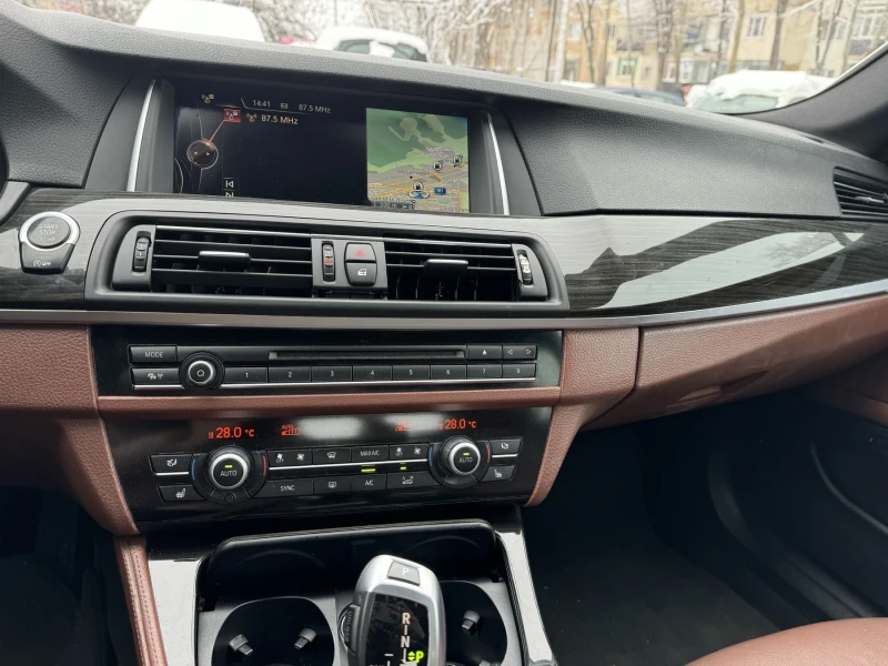 BMW 530 xd face Led, снимка 7 - Автомобили и джипове - 53344514