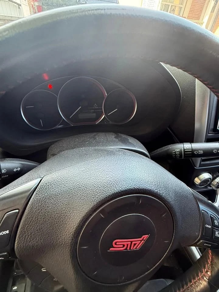 Subaru Impreza WRX STI * * CARFAX * * АВТОКРЕДИТ * *  - изображение 8