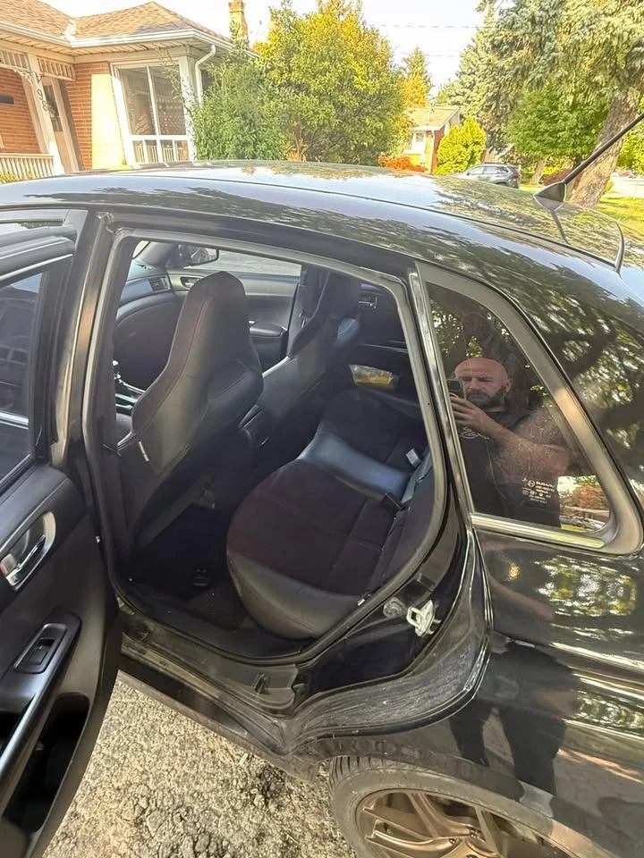 Subaru Impreza WRX STI * * CARFAX * * АВТОКРЕДИТ * *  - изображение 7