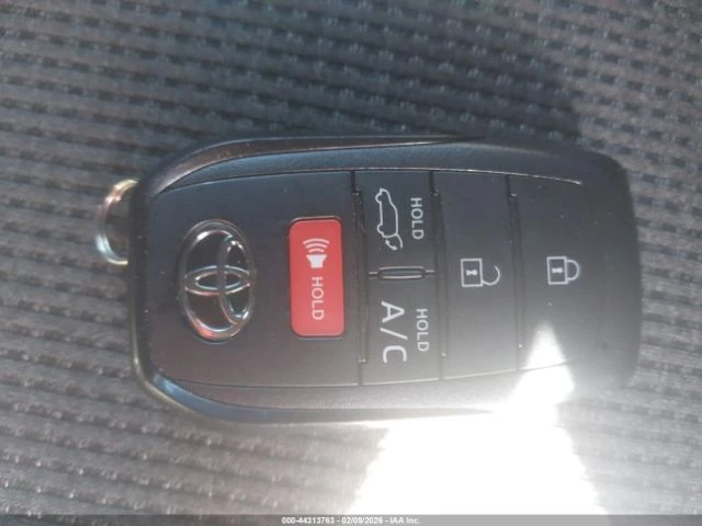 Toyota bZ4X XLE AWD, снимка 10 - Автомобили и джипове - 54471802