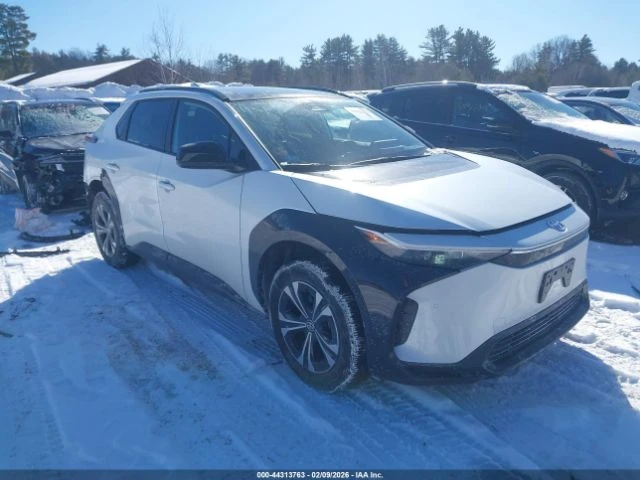 Toyota bZ4X XLE AWD