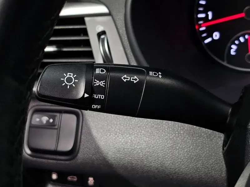 Kia K5  2.0 Lpi Luxury, снимка 17 - Автомобили и джипове - 55736367